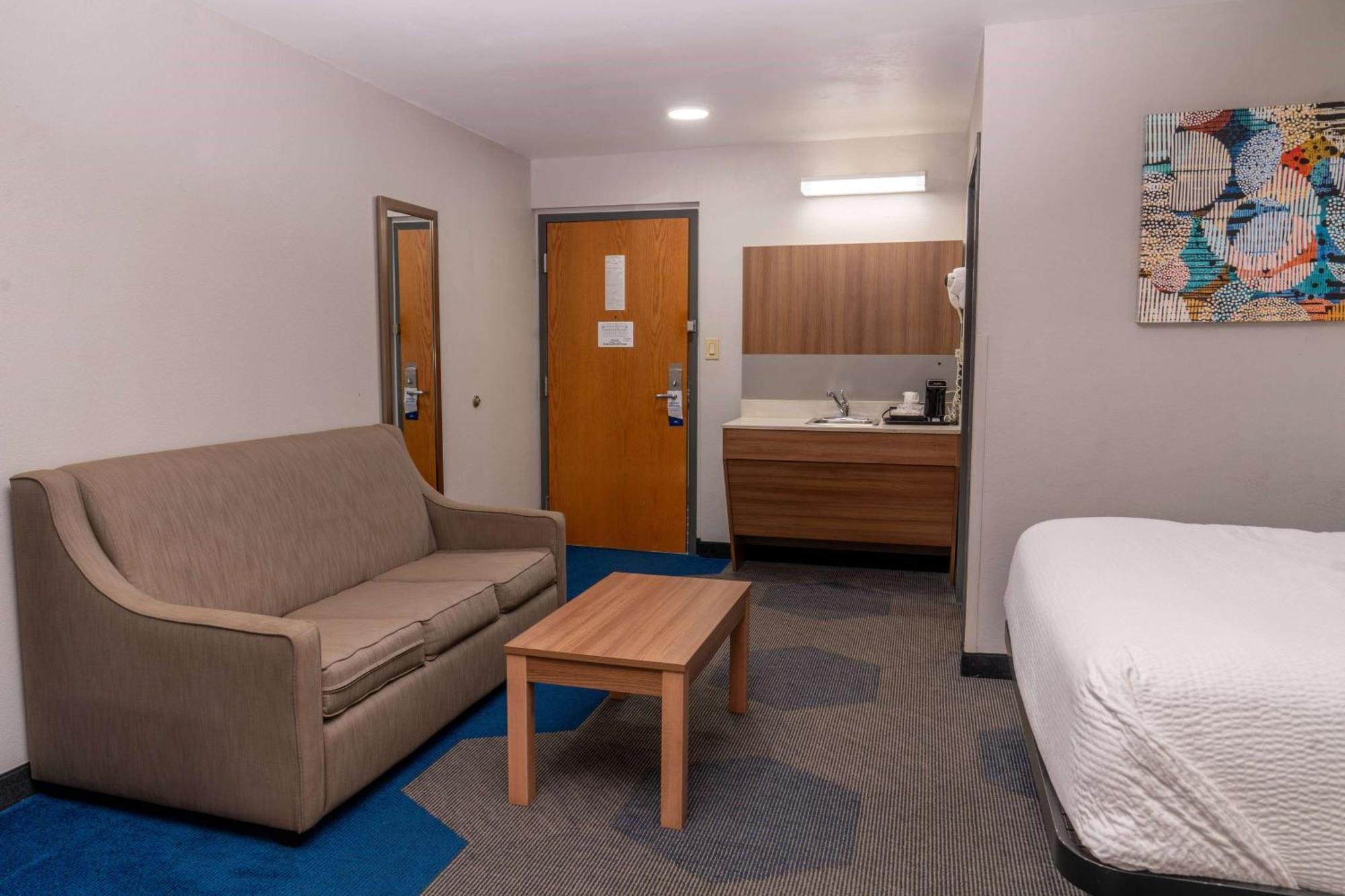 Microtel Inn & Suites By Wyndham Pigeon Forge Exteriör bild