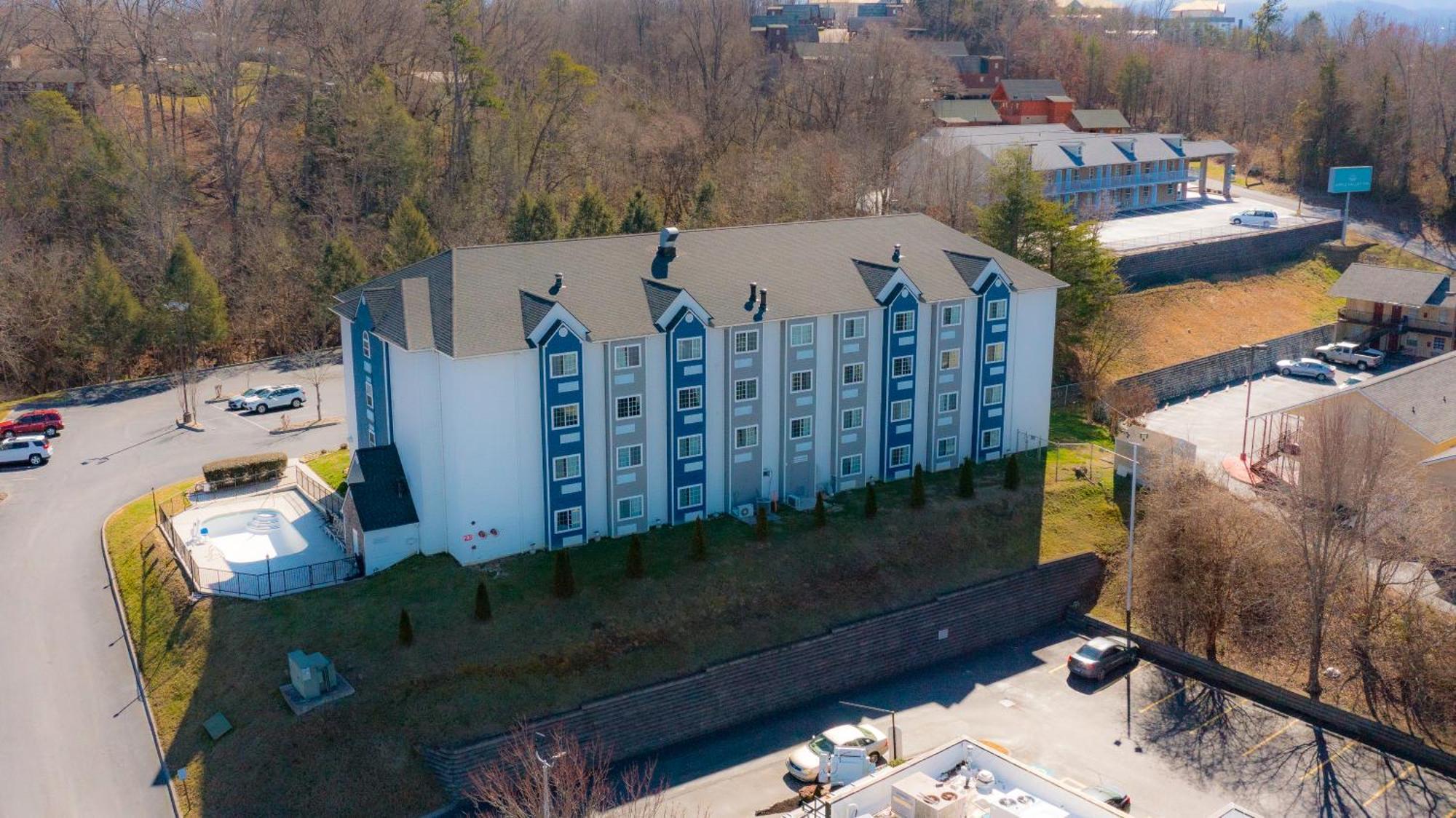 Microtel Inn & Suites By Wyndham Pigeon Forge Exteriör bild