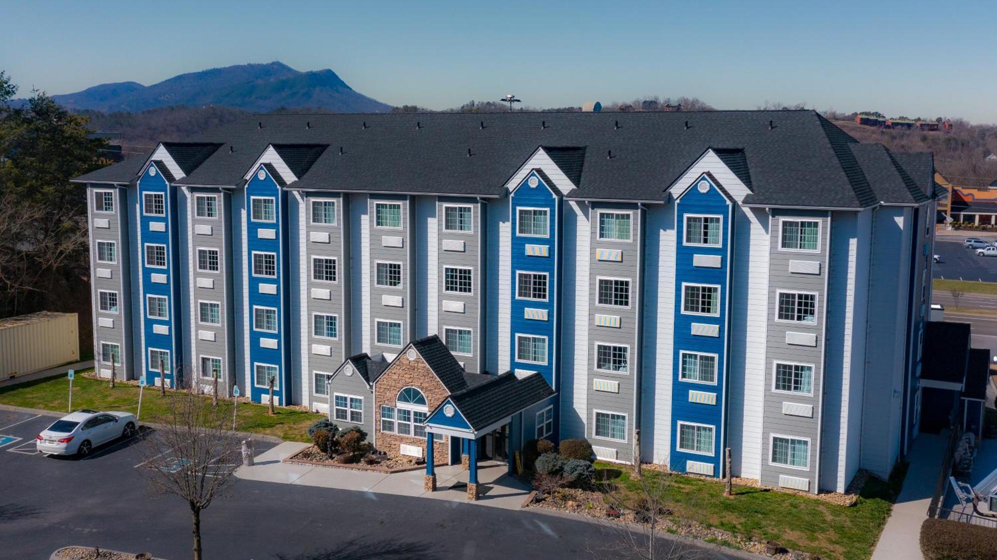 Microtel Inn & Suites By Wyndham Pigeon Forge Exteriör bild